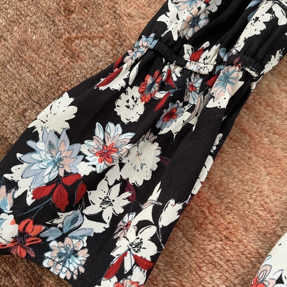 Off the shoulder romper - Picture 4 of 4